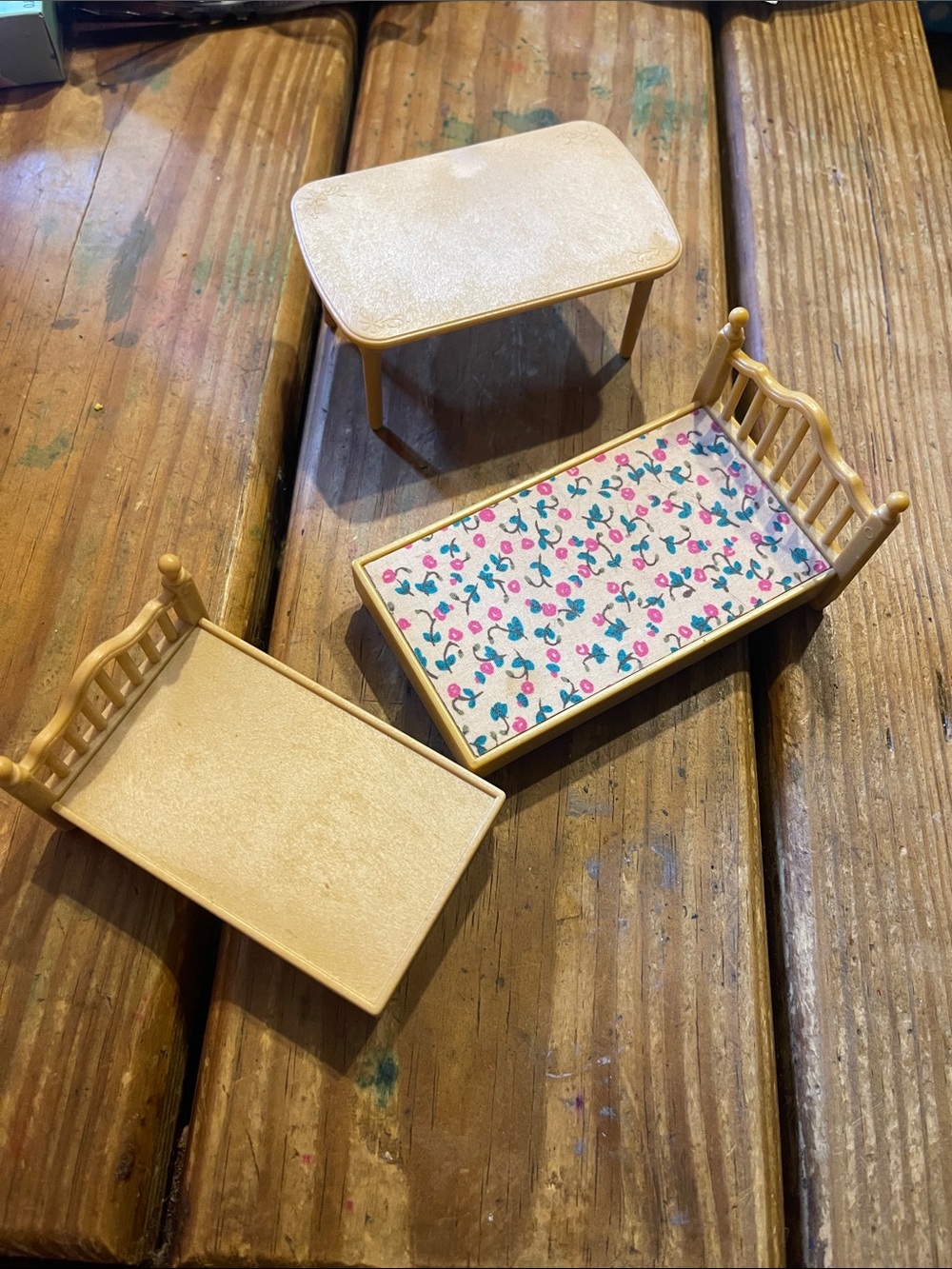 doll house furniture Vintage Style Miniature Doll Beds and Table Cream Floral